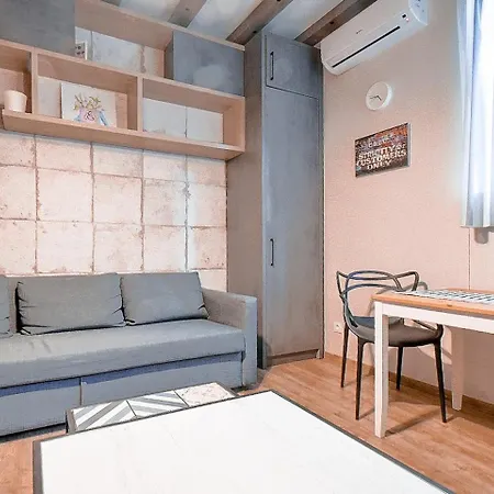 Vakantiehuis 1bdr Trendy Interior Vitoshka Area Ac Sofia